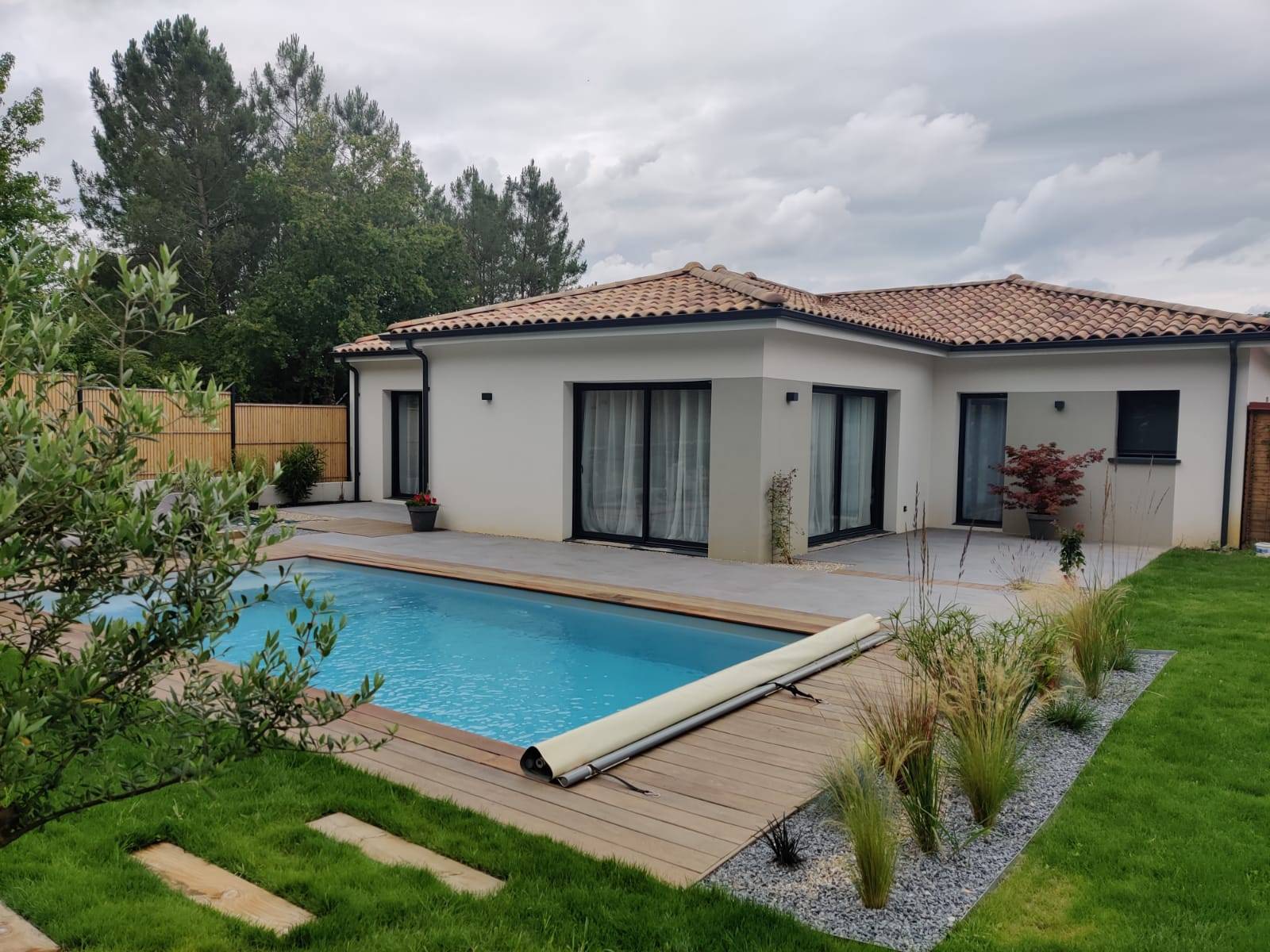 Plain pied contemporain à Saint Selve